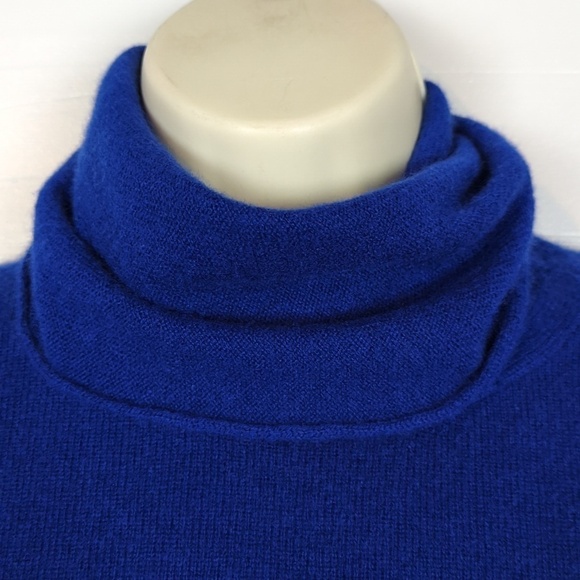 White + Warren 100% Cashmere Turtleneck Sweater - Picture 5 of 10